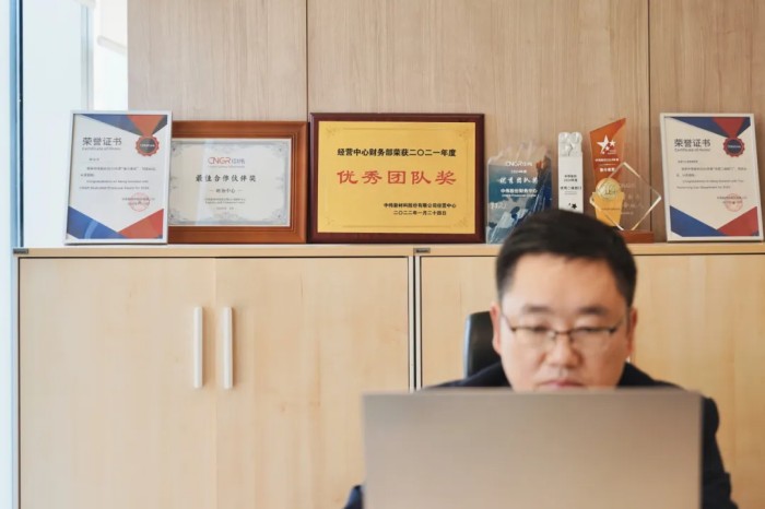 �������ʹ���-׷�󿵽�,����һ������