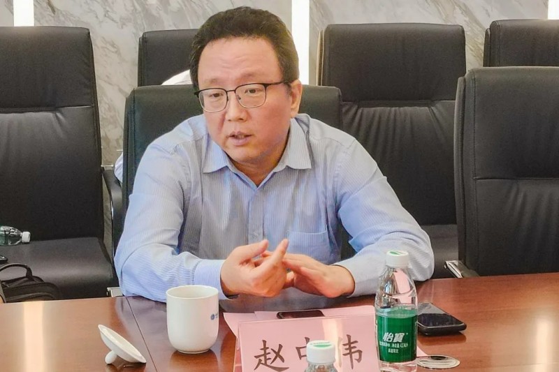 �������ʹ���-׷�󿵽�,����һ������