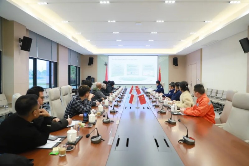 �������ʹ���-׷�󿵽�,����һ������