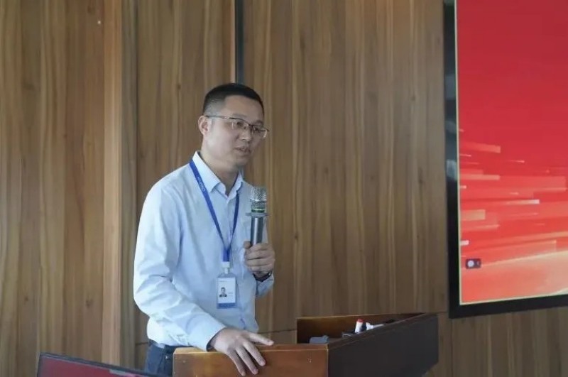 �������ʹ���-׷�󿵽�,����һ������