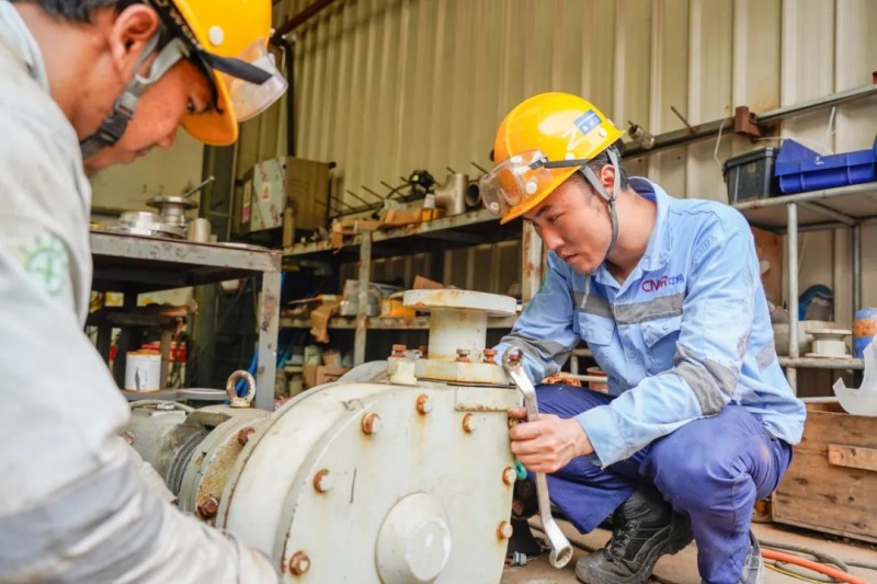 �������ʹ���-׷�󿵽�,����һ������