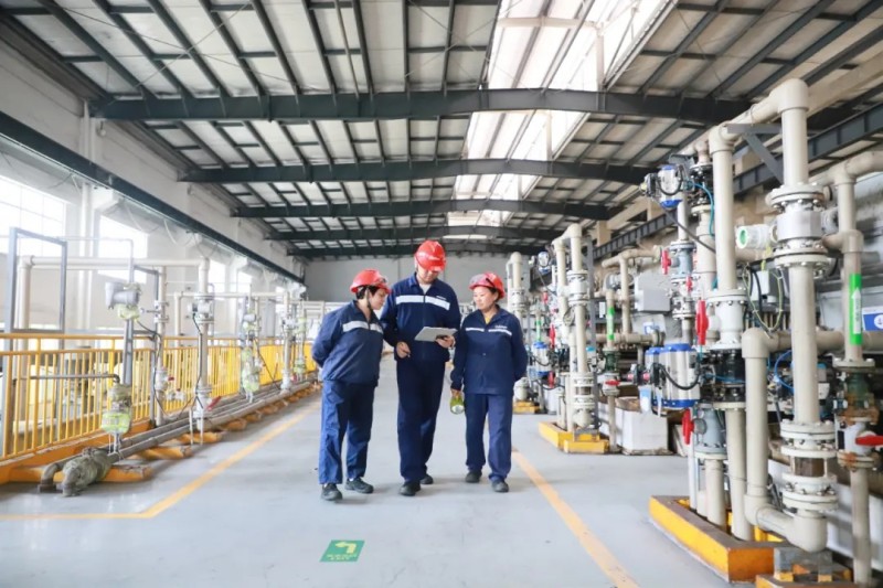 �������ʹ���-׷�󿵽�,����һ������