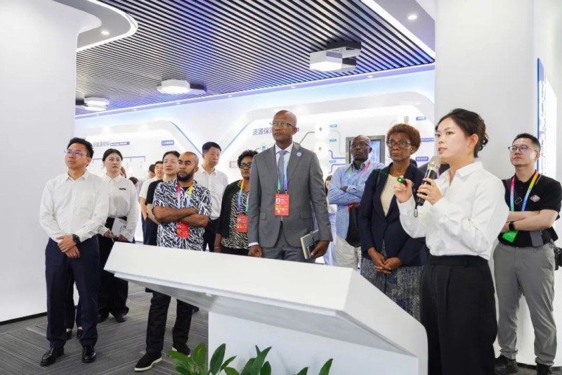 �������ʹ���-׷�󿵽�,����һ������