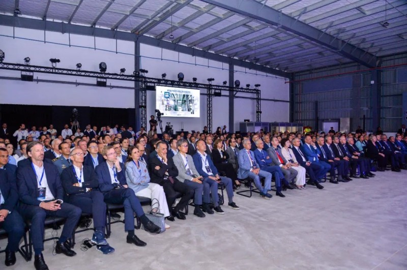 �������ʹ���-׷�󿵽�,����һ������