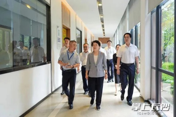 ����ʡί��ί����ɳ��ί������Ӣ���ж�������:66856top