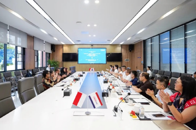 �������ʹ���-׷�󿵽�,����һ������