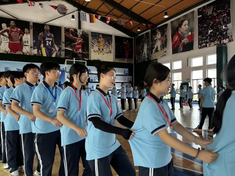 �������ʹ���-׷�󿵽�,����һ������