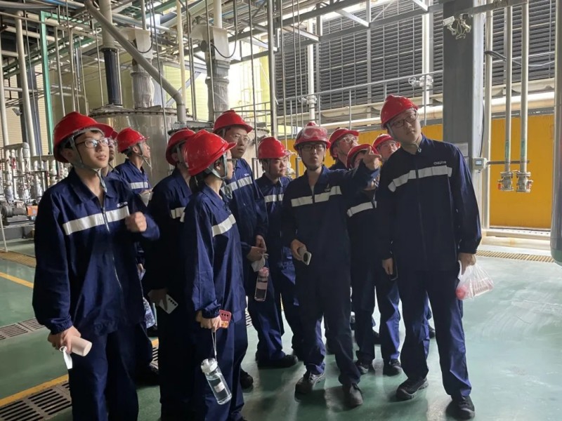 �������ʹ���-׷�󿵽�,����һ������