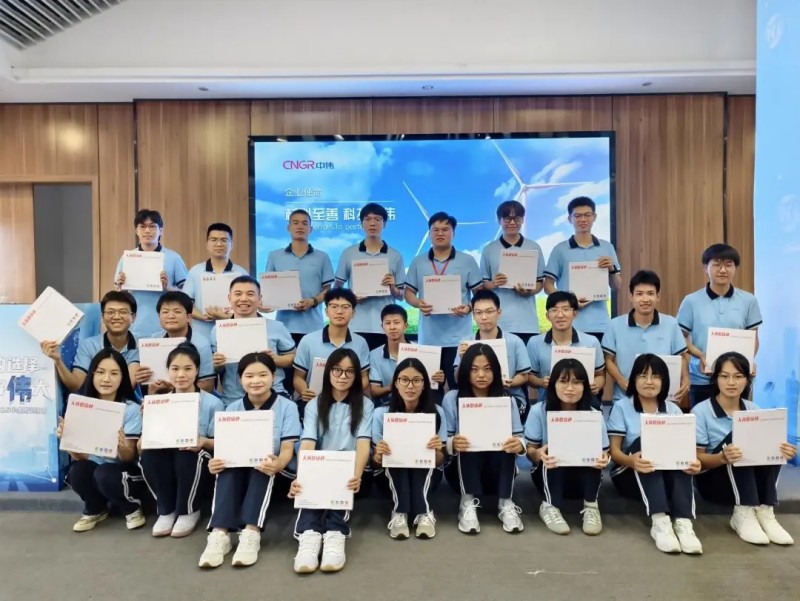 �������ʹ���-׷�󿵽�,����һ������