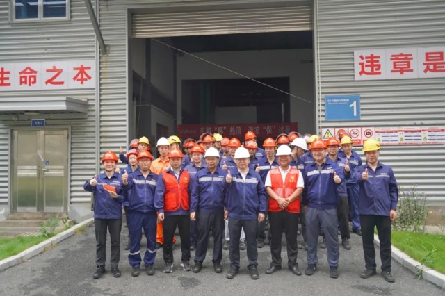 �������ʹ���-׷�󿵽�,����һ������