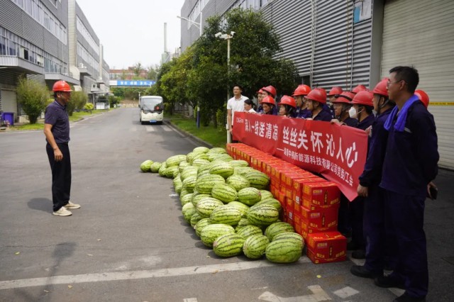 �������ʹ���-׷�󿵽�,����һ������