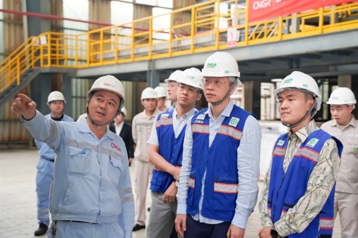 �������ʹ���-׷�󿵽�,����һ������