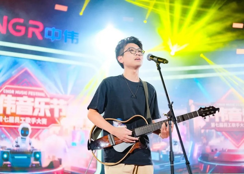 �������ʹ���-׷�󿵽�,����һ������