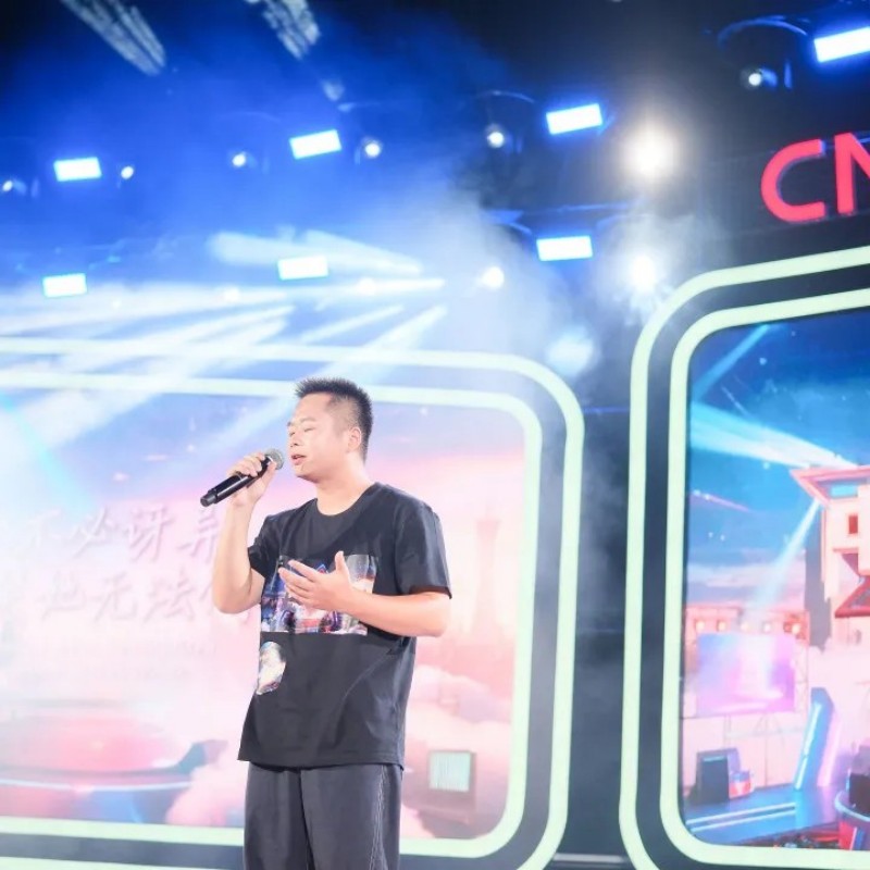 �������ʹ���-׷�󿵽�,����һ������