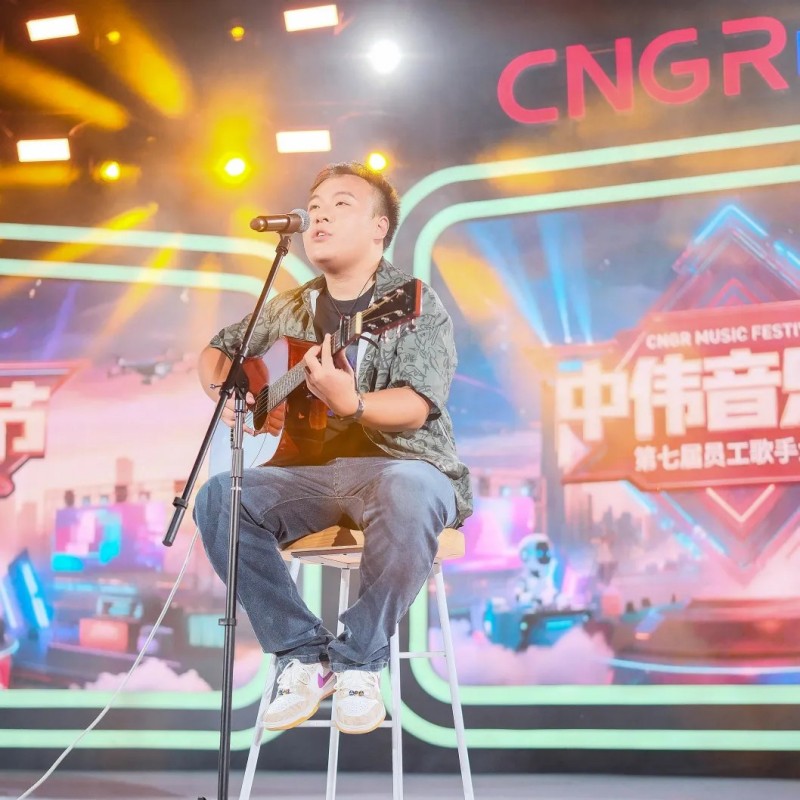 �������ʹ���-׷�󿵽�,����һ������