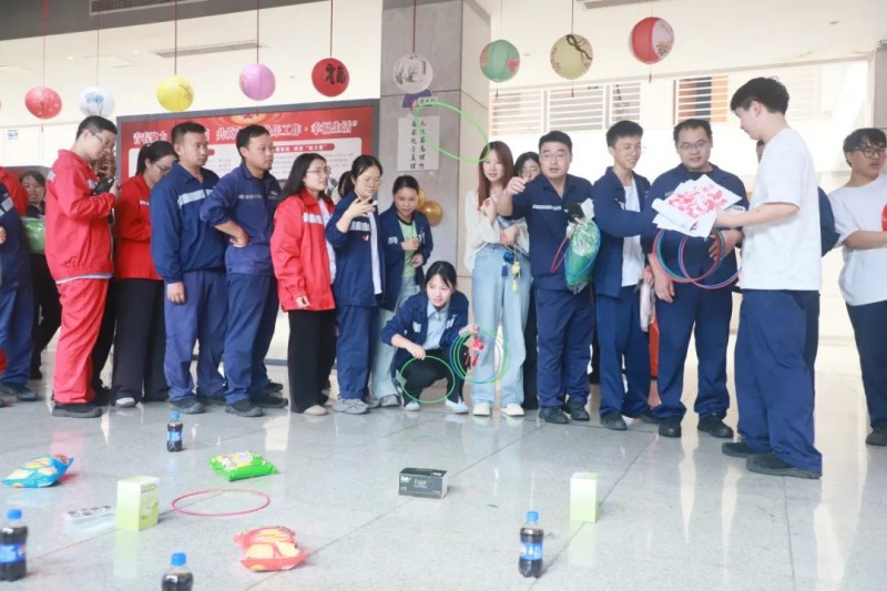 �������ʹ���-׷�󿵽�,����һ������