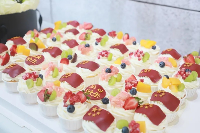 �������ʹ���-׷�󿵽�,����һ������