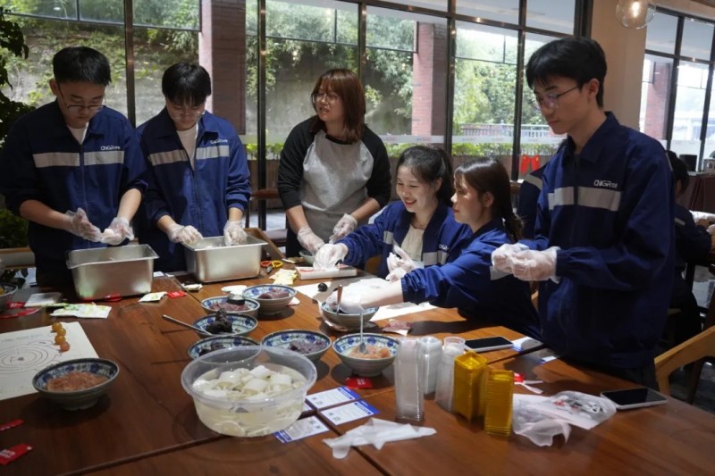 �������ʹ���-׷�󿵽�,����һ������