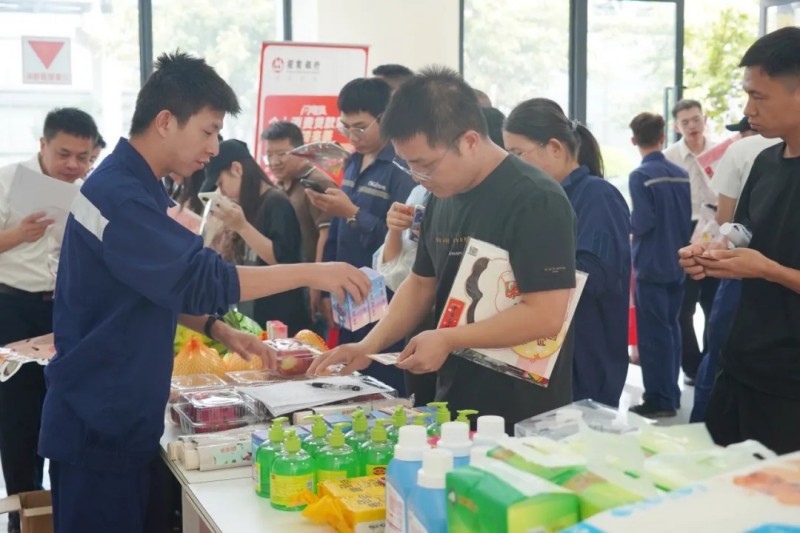 �������ʹ���-׷�󿵽�,����һ������