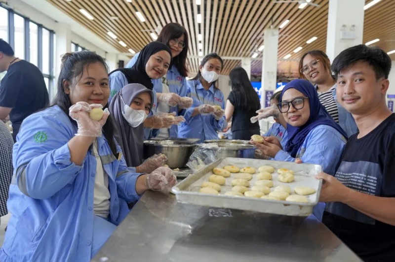 �������ʹ���-׷�󿵽�,����һ������