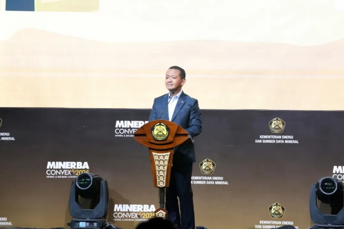 �������ʹ���-׷�󿵽�,����һ������