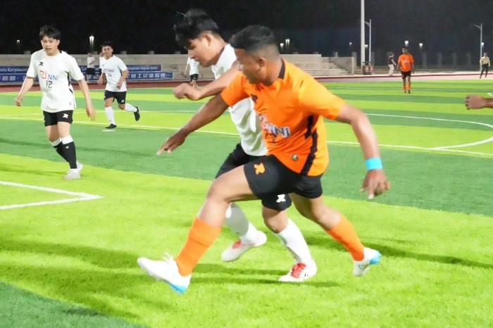 �������ʹ���-׷�󿵽�,����һ������