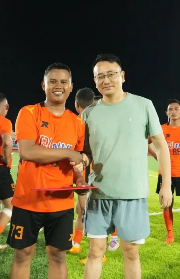 �������ʹ���-׷�󿵽�,����һ������