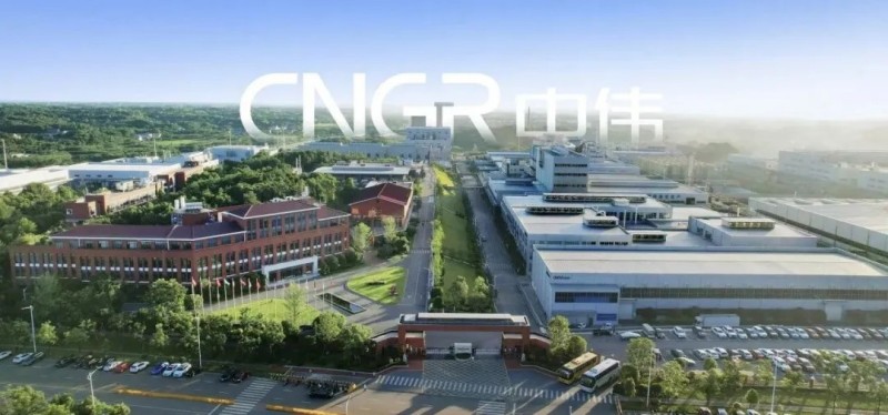 �������ʹ���-׷�󿵽�,����һ������