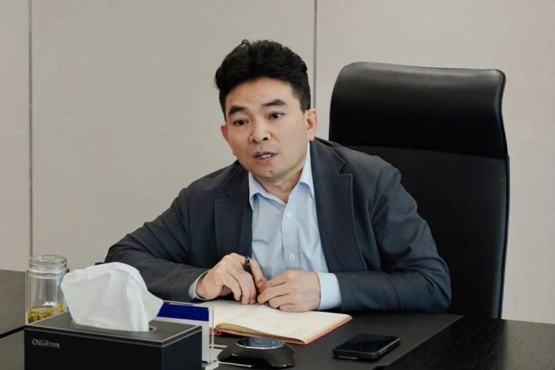 �������ʹ���-׷�󿵽�,����һ������