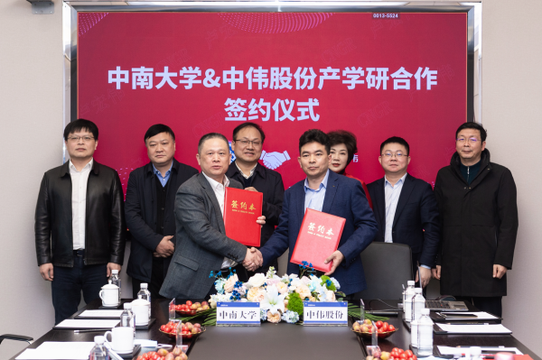 ��У��������